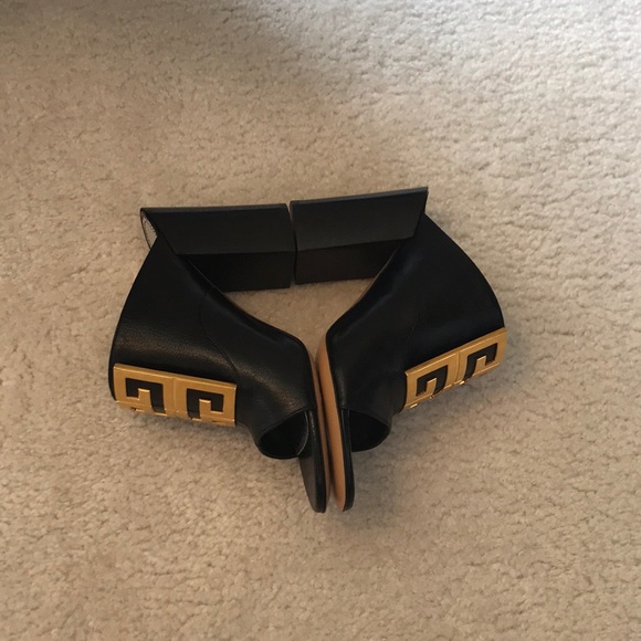 Givenchy logo-embellished leather mules - Picture 5 of 14